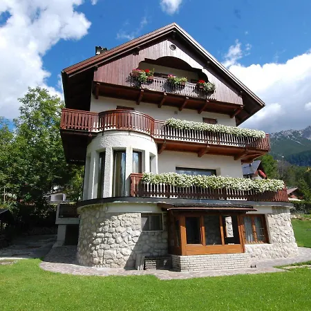 شقة La Montanina By Interhome كورتينا دامبيتزو