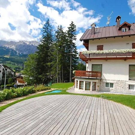 شقة La Montanina By Interhome كورتينا دامبيتزو