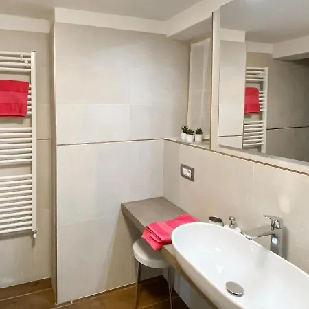 La Montanina By Interhome شقة *